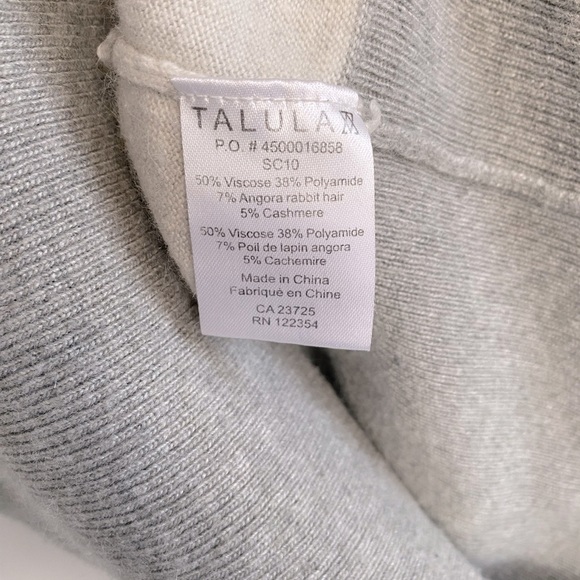 Aritzia Talula Medium Sweater - Picture 4 of 4